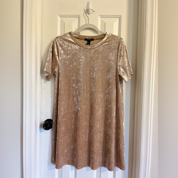 Forever 21 rose gold/gold/champagne crushed velvet tshirt dress size M - Picture 6 of 6